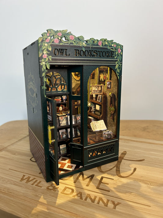 Owl Bookstore Book Nook